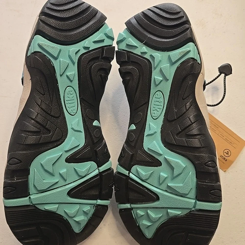 ATIKA Women Athletic Outdoor‎ Sandal Size 9 Closed Toe Lightweight Walking Black